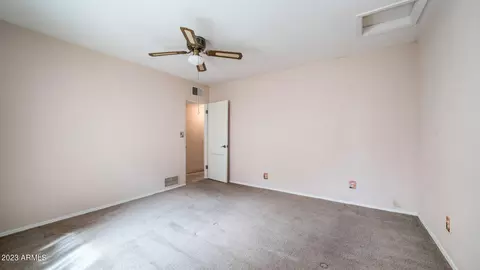 2511 E Cheery Lynn Rd, Phoenix, AZ 85016 photo 13