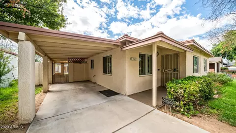 2511 E Cheery Lynn Rd, Phoenix, AZ 85016 photo 22