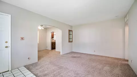 2511 E Cheery Lynn Rd, Phoenix, AZ 85016 photo 8