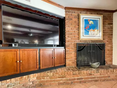 326 E Orangewood Ave, Phoenix, AZ 85020 photo 15