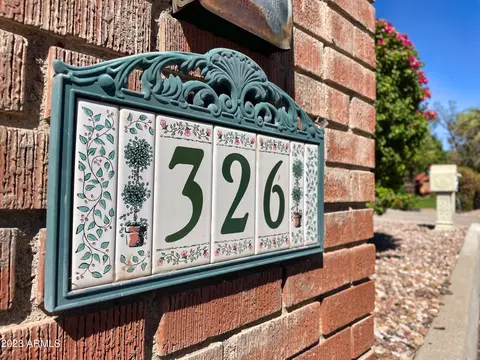 326 E Orangewood Ave, Phoenix, AZ 85020 photo 47