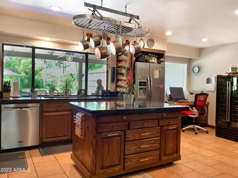 326 E Orangewood Ave, Phoenix, AZ 85020 photo 24
