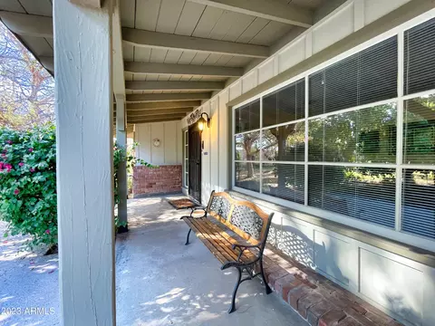 326 E Orangewood Ave, Phoenix, AZ 85020 photo 5