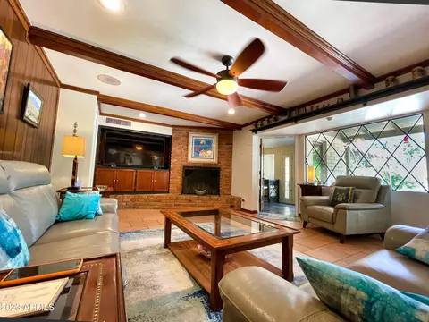 326 E Orangewood Ave, Phoenix, AZ 85020 photo 21