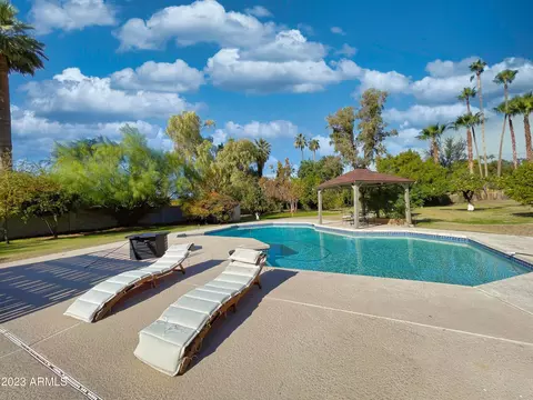 326 E Orangewood Ave, Phoenix, AZ 85020 photo 35