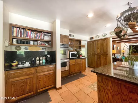 326 E Orangewood Ave, Phoenix, AZ 85020 photo 20
