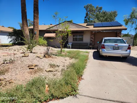 7617 N 13th St, Phoenix, AZ 85020