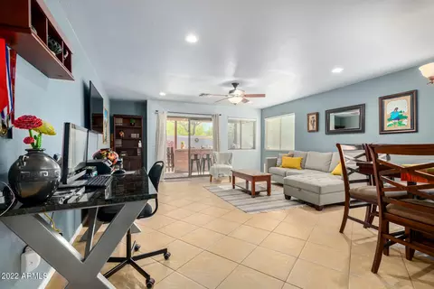 7411 S 37th Dr, Phoenix, AZ 85041 photo 9