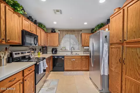 7411 S 37th Dr, Phoenix, AZ 85041 photo 13