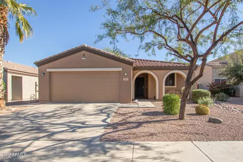 7411 S 37th Dr, Phoenix, AZ 85041 photo 2