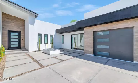 4214 E Marion Way, Phoenix, AZ 85018 photo 3