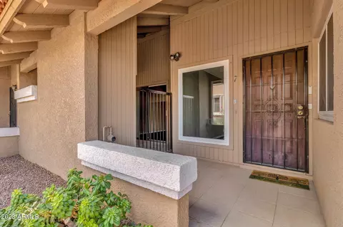 602 W Yukon Dr #7, Phoenix, AZ 85027