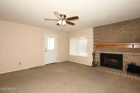 4637 E Walatowa St, Phoenix, AZ 85044 photo 9
