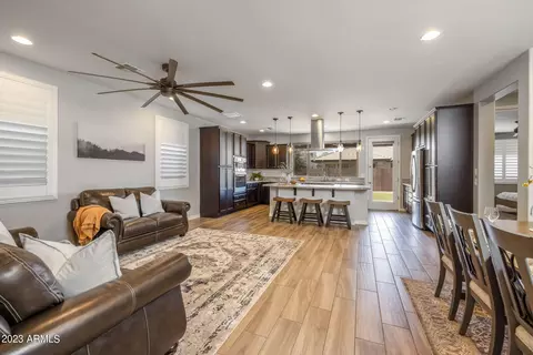10108 E Theorem Dr, Mesa, AZ 85212 photo 4