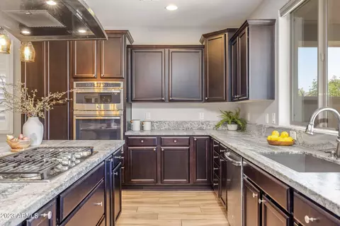 10108 E Theorem Dr, Mesa, AZ 85212 photo 14