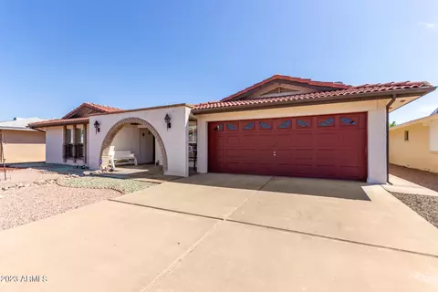 4545 Emerald Cir, Mesa, AZ 85206