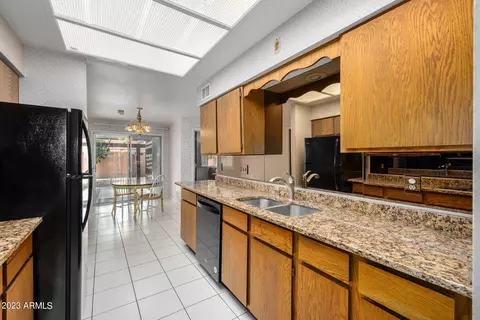 4545 Emerald Cir, Mesa, AZ 85206 photo 7