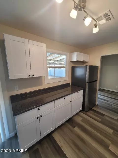 8113 W Weldon Ave, Phoenix, AZ 85033 photo 9