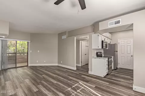 1287 N Alma School Rd #214, Chandler, AZ 85224