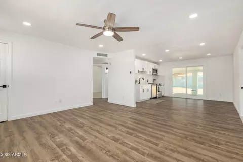 3726 E Janice Way, Phoenix, AZ 85032 photo 5