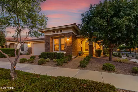10049 E Thornbush Ave, Mesa, AZ 85212
