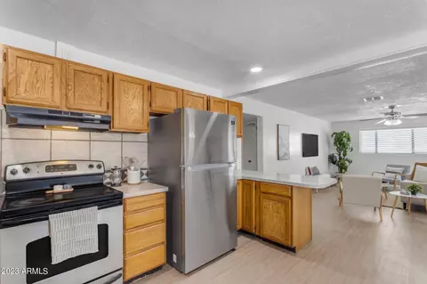 322 N 84th Pl, Mesa, AZ 85207 photo 12