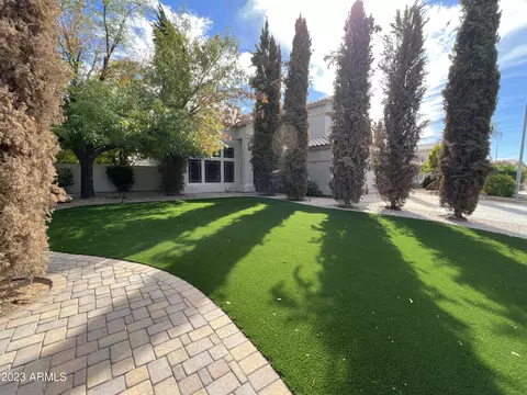 6423 W Kent Dr, Chandler, AZ 85226