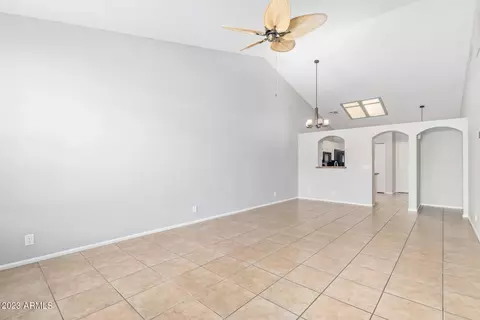12 N Colonial Dr, Gilbert, AZ 85234 photo 6