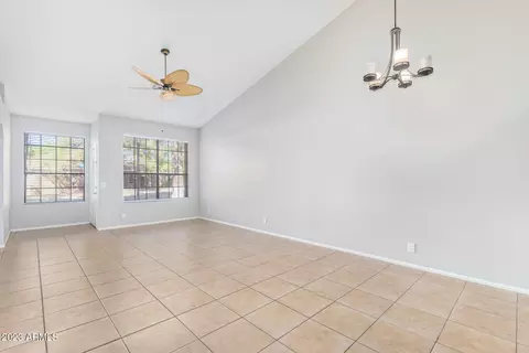 12 N Colonial Dr, Gilbert, AZ 85234 photo 8