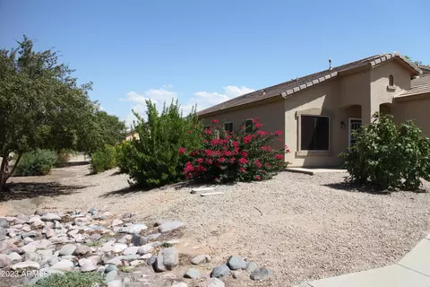 1401 S Navajo Ln, Coolidge, AZ 85128