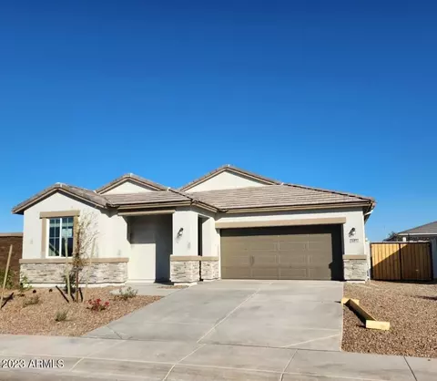 10340 W Parkway Dr, Tolleson, AZ 85353