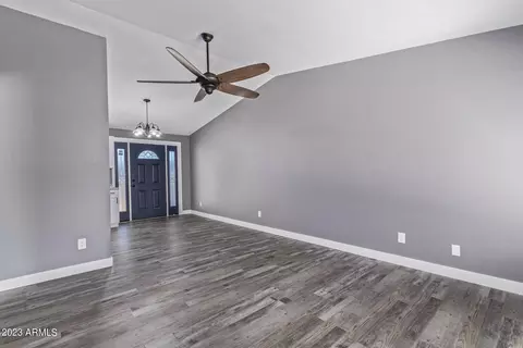 1616 N 63rd Ave #14, Phoenix, AZ 85035