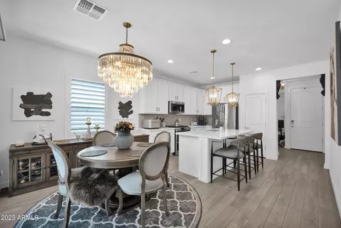 6637 N Desert Shadow Ln, Phoenix, AZ 85014