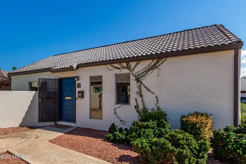 1126 E Kaler Dr, Phoenix, AZ 85020 photo 3