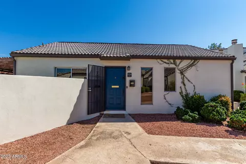 1126 E Kaler Dr, Phoenix, AZ 85020 photo 2