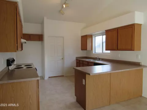 1313 E Constance Way, Phoenix, AZ 85042 photo 19
