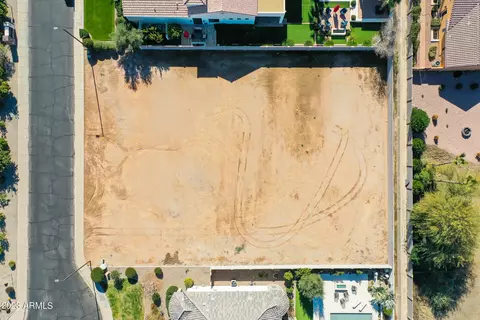 5620 S Gemstone Dr #27, Chandler, AZ 85249