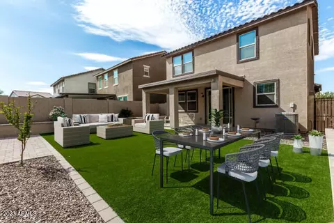 40593 W Nicole Ct, Maricopa, AZ 85138