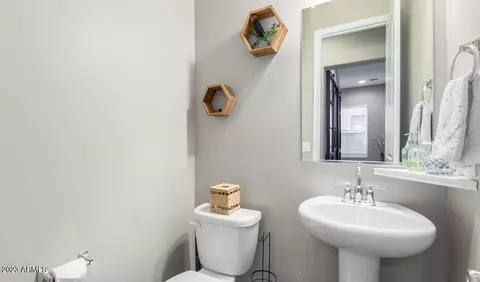 4364 E Granada Rd, Phoenix, AZ 85008 photo 9