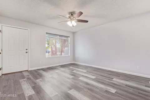 1852 E Brookdale St, Mesa, AZ 85203 photo 4