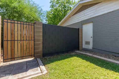 714 E Solana Dr, Tempe, AZ 85281 photo 32