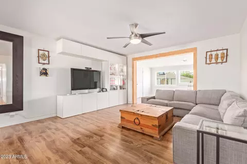 714 E Solana Dr, Tempe, AZ 85281 photo 3