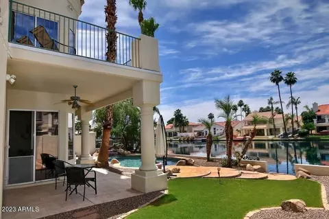 2019 E Catamaran Dr, Gilbert, AZ 85234 photo 2