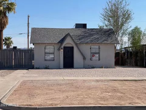 2411 W Adams St, Phoenix, AZ 85009