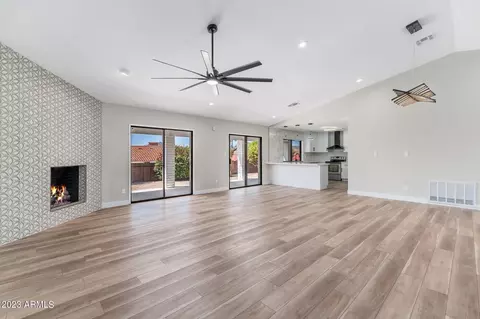 1137 E Hearn Rd, Phoenix, AZ 85022 photo 6