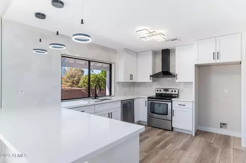 1137 E Hearn Rd, Phoenix, AZ 85022 photo 10