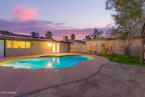 1229 E Mission Ln, Phoenix, AZ 85020 photo 16