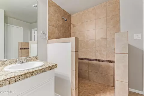 1229 E Mission Ln, Phoenix, AZ 85020 photo 11