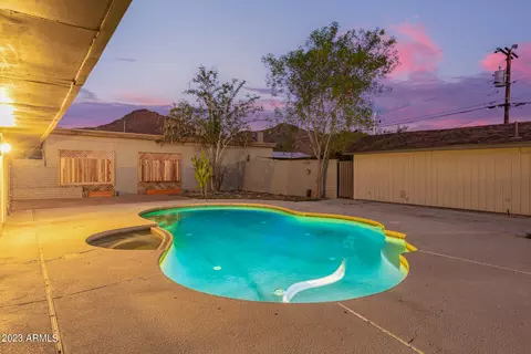 1229 E Mission Ln, Phoenix, AZ 85020 photo 18