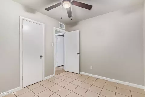1229 E Mission Ln, Phoenix, AZ 85020 photo 14
